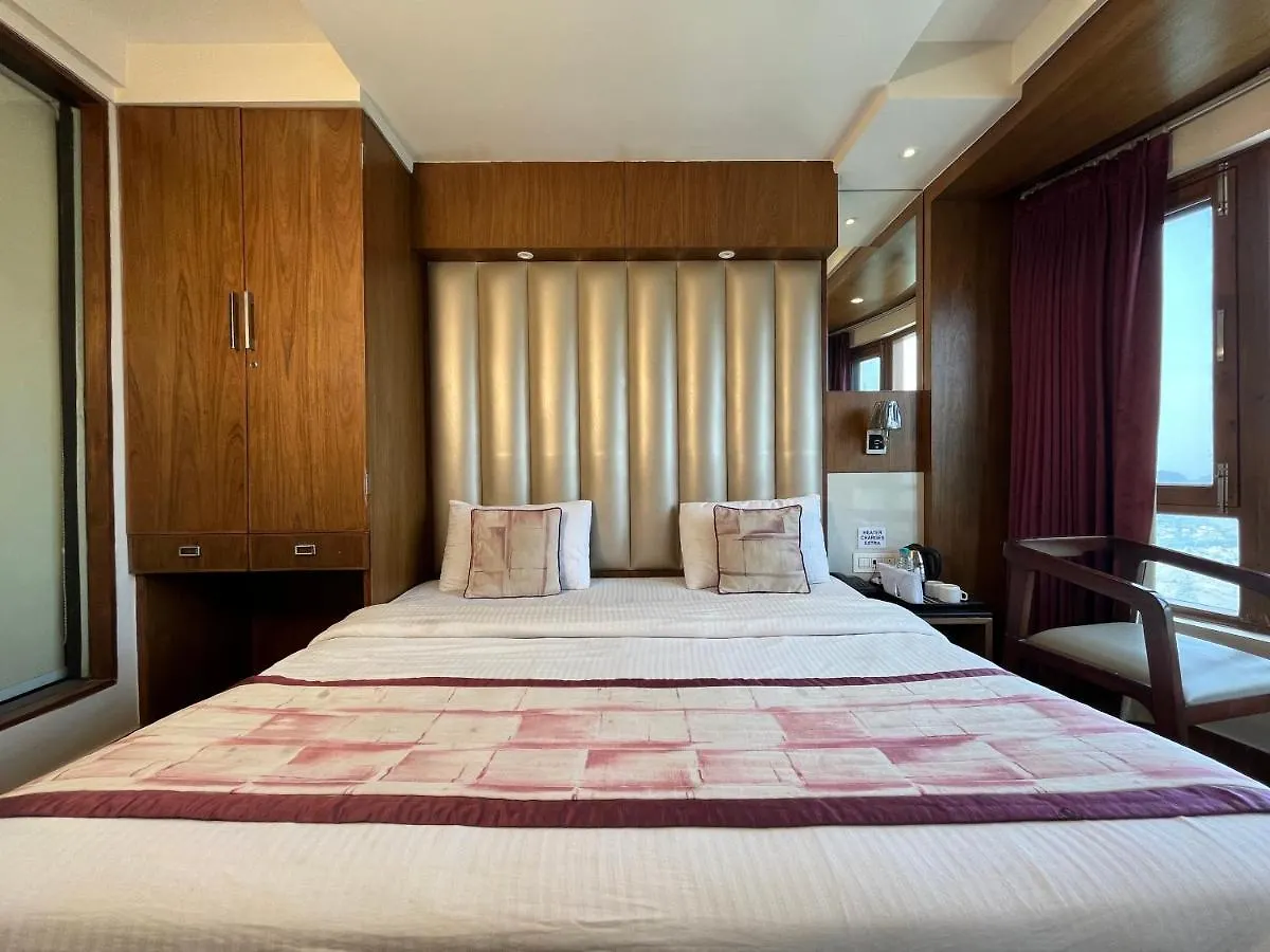 Mahaveer Shimla By Royal Collection Hotels 4*,  India