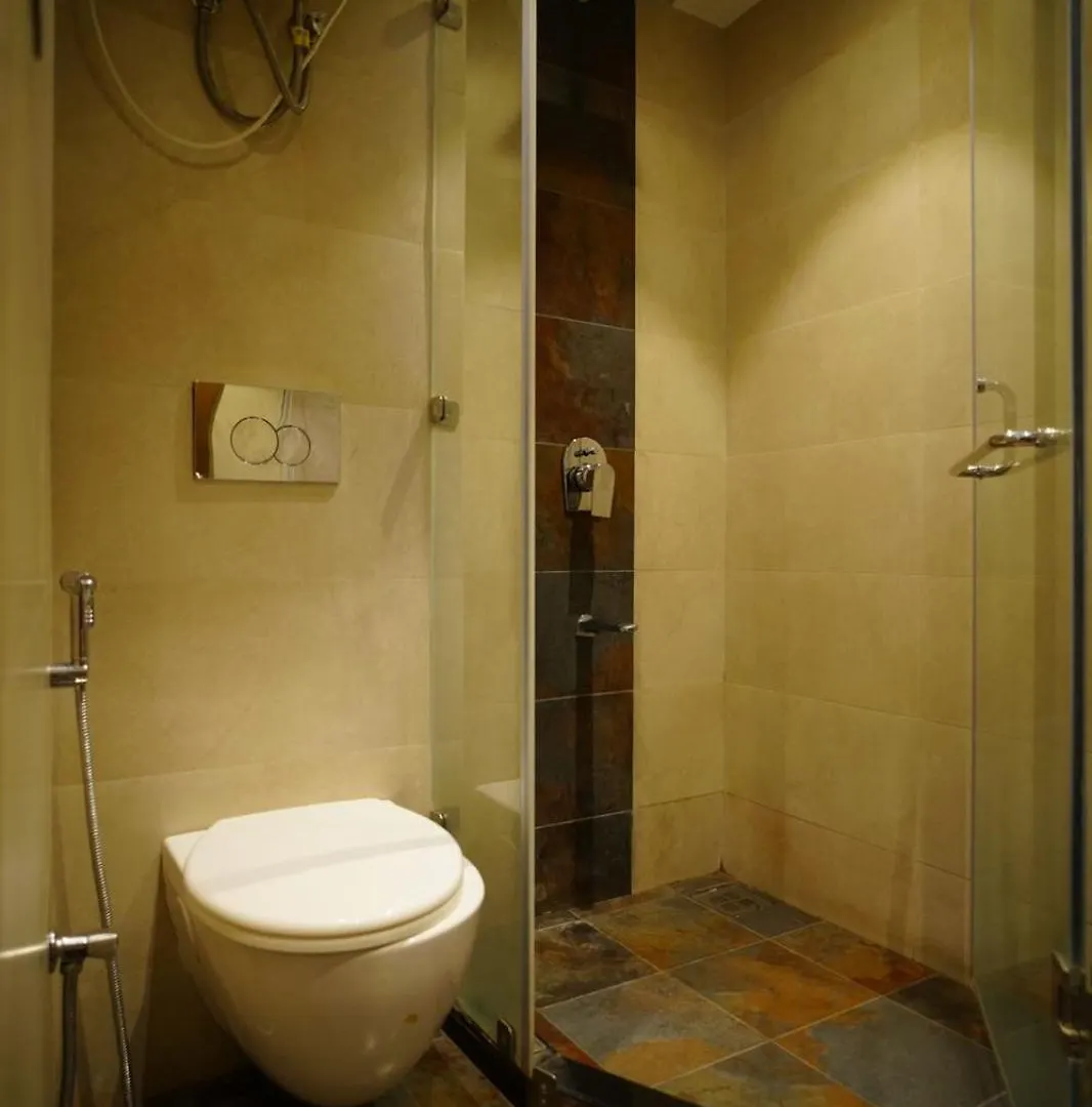 ****  Mahaveer Shimla By Royal Collection Hotels India